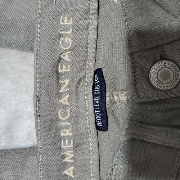 American Eagle Grey Camouflage Next Level Stretch Hi Rise Jegging Jean Size 2 - Picture 3 of 6